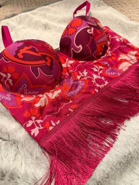 intimissimi Hot Pink Fringe Bra